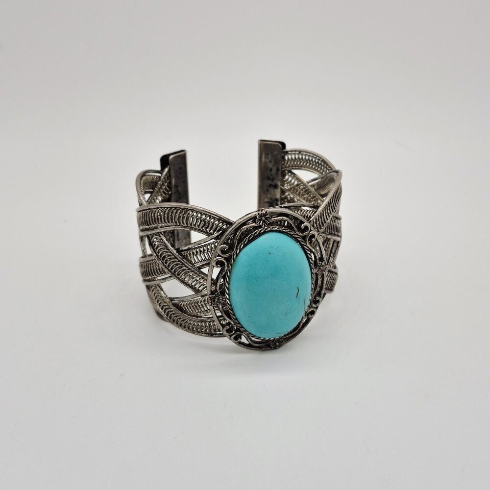 Metal Howlite Cuff Bracelet